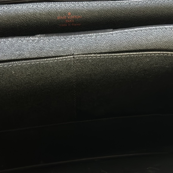 Louis Vuitton Black Epi Briefcase - Picture 15 of 16